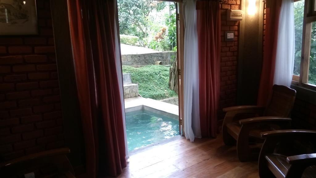 Tea Leaf Retreat Apartment Kandy Bagian luar foto
