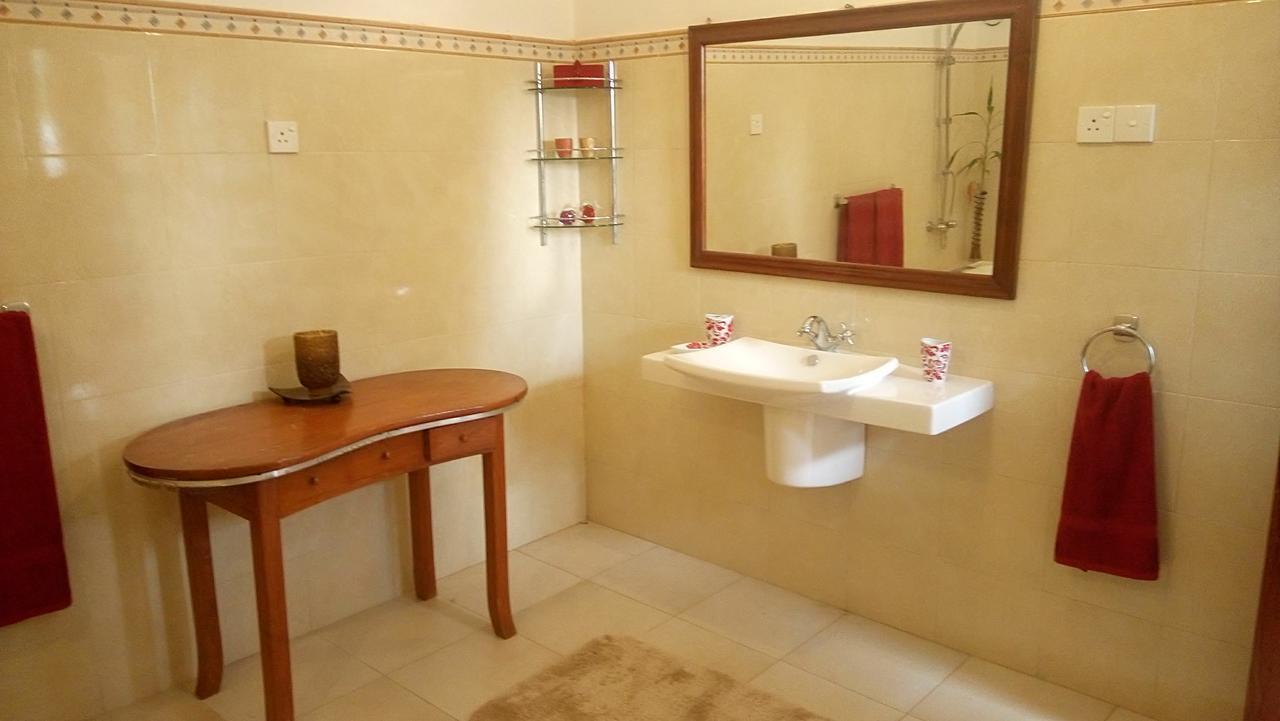 Tea Leaf Retreat Apartment Kandy Bagian luar foto