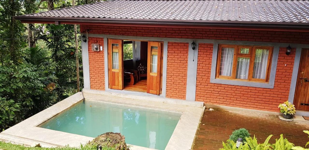 Tea Leaf Retreat Apartment Kandy Bagian luar foto