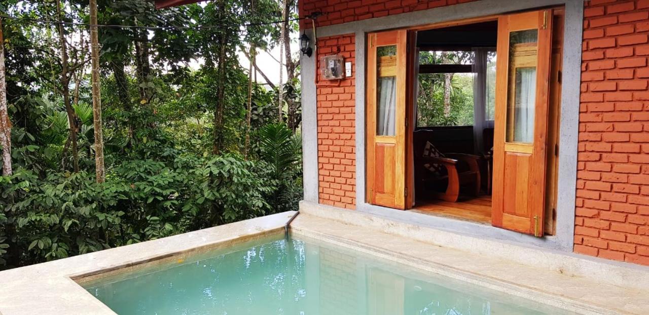 Tea Leaf Retreat Apartment Kandy Bagian luar foto