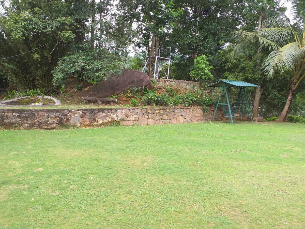Tea Leaf Retreat Apartment Kandy Bagian luar foto